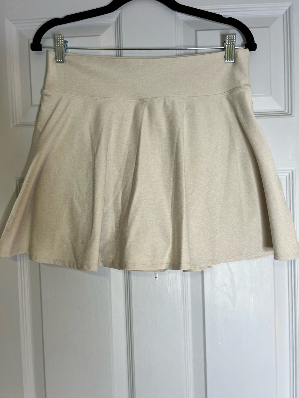 Old Navy Cream Cloud+ Go-Dry Active Skort